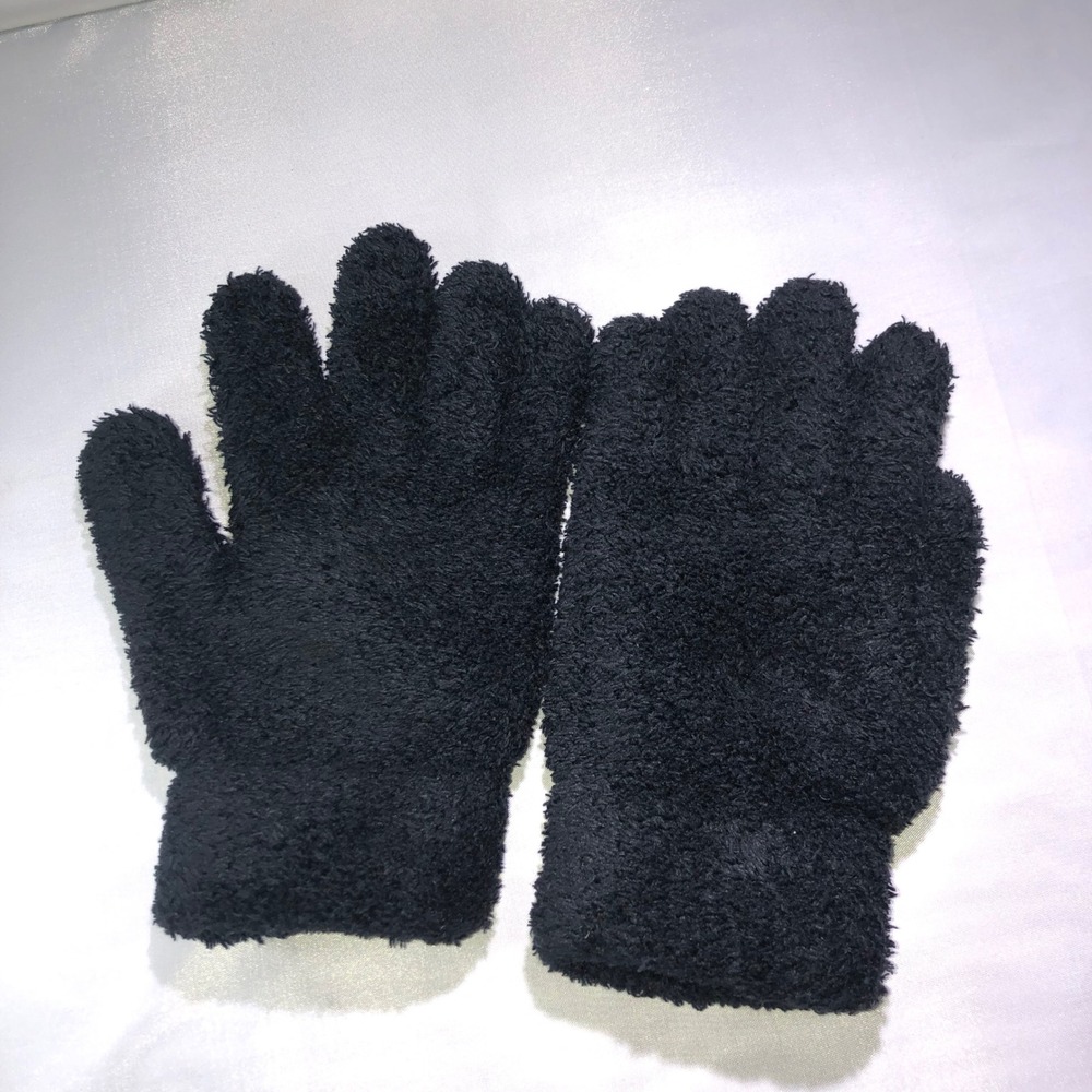 St. Johns Bay Black Fuzzy Knit Winter Gloves SJ-00-243-A Soft Plush Warm Cuffs - Picture 6 of 8